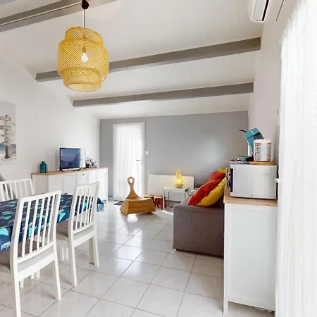 Etoile De Avec Piscine