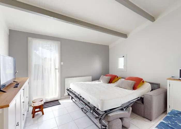 Etoile De Avec Piscine 度假居 布雷蒂诺斯梅尔