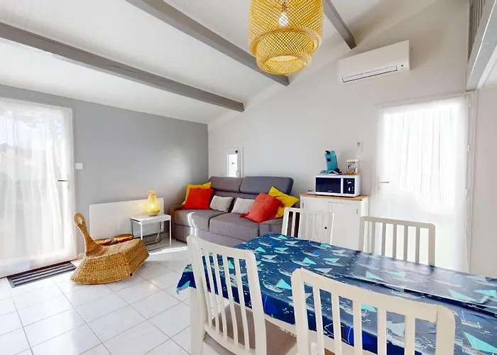 度假居 Etoile De Avec Piscine 布雷蒂诺斯梅尔